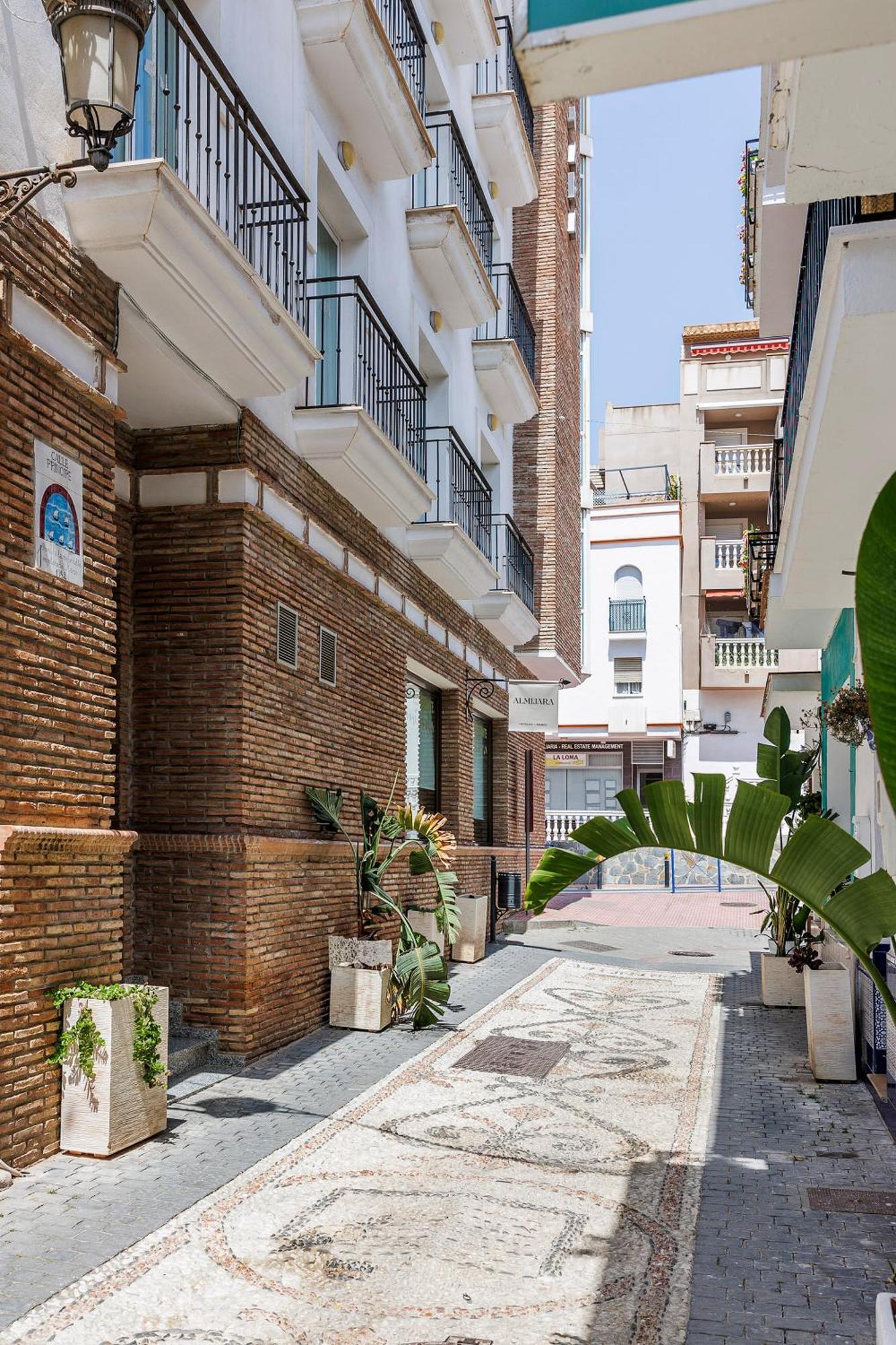 Hotel Almijara - Mares ラ・エラドゥーラ エクステリア 写真